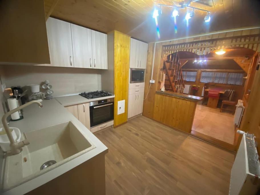 Cabana Cerbul De Aur Sub Cetate Exterior foto
