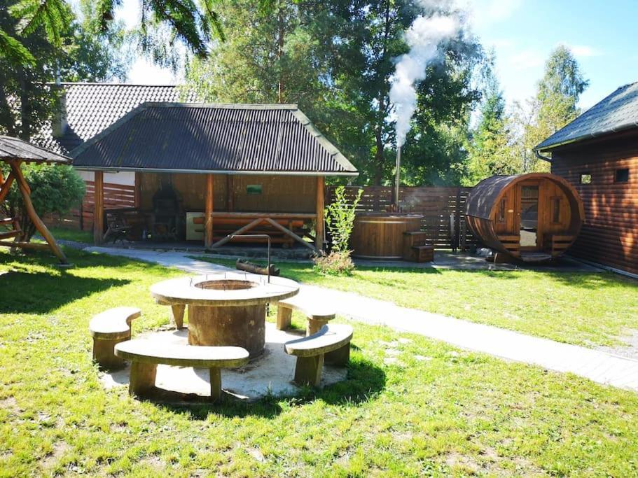 Cabana Cerbul De Aur Sub Cetate Exterior foto